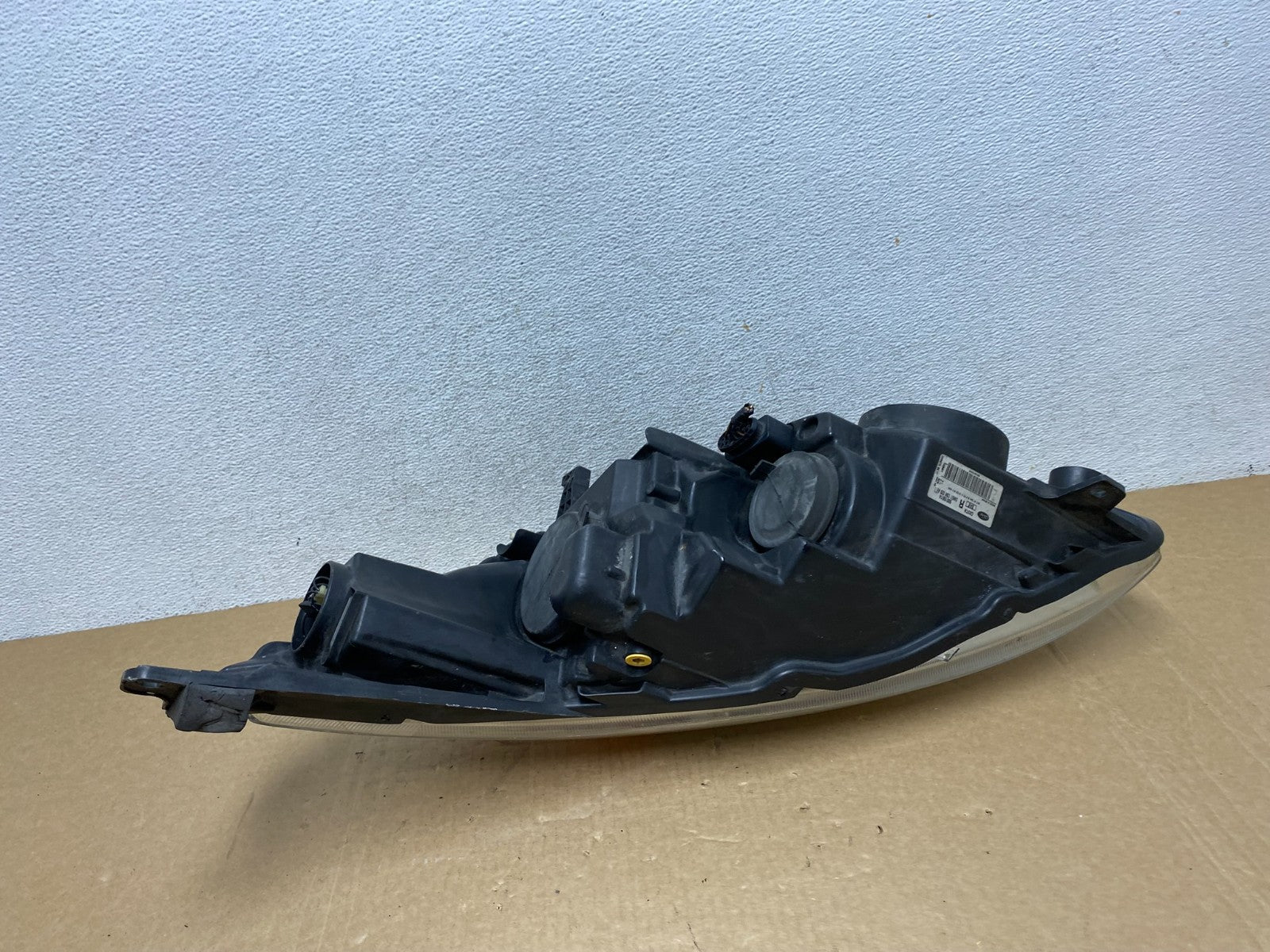2013 to 2016 Ford C-MAX Right Passenger Side Headlight AF9942 DW5