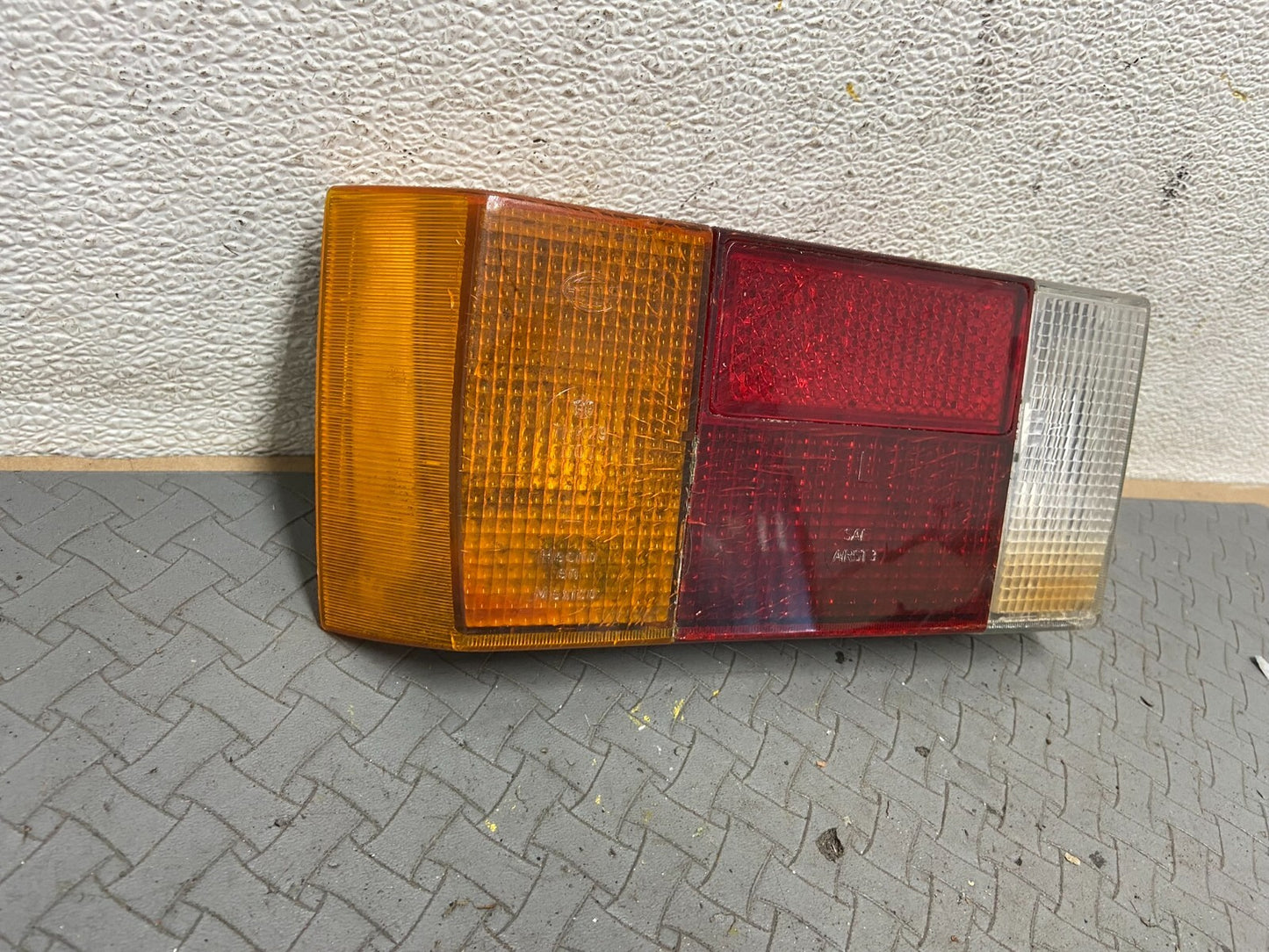 1988 - 1993 Volkswagen Golf MK1 Convertible Left Side Tail Light C5421 OEM2