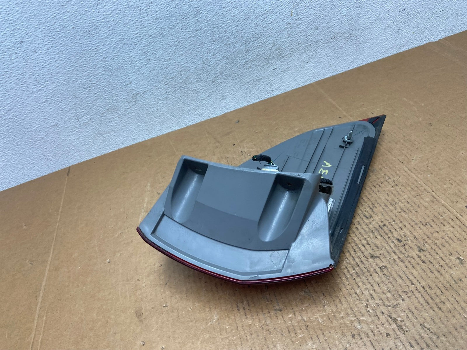 2006 - 2010 Toyota Sienna Right Passenger Side Tail Light AE0192 LK3