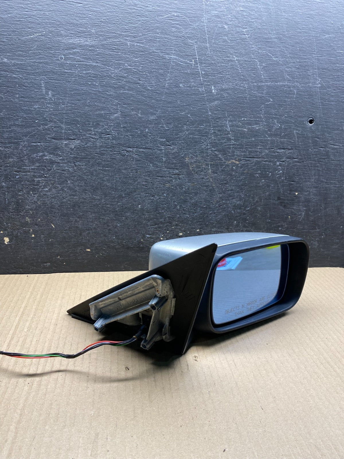 2001 to 2006 BMW 325i Right Passenger Side View Door Mirror aj0164 DG9