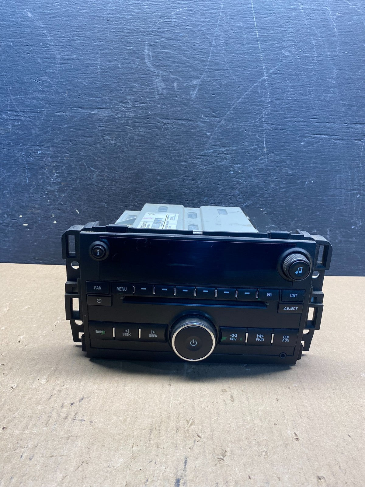 2007 to 2014 GMC Chevy Truck Yukon Silverado AM FM Radio AG1887 DG0