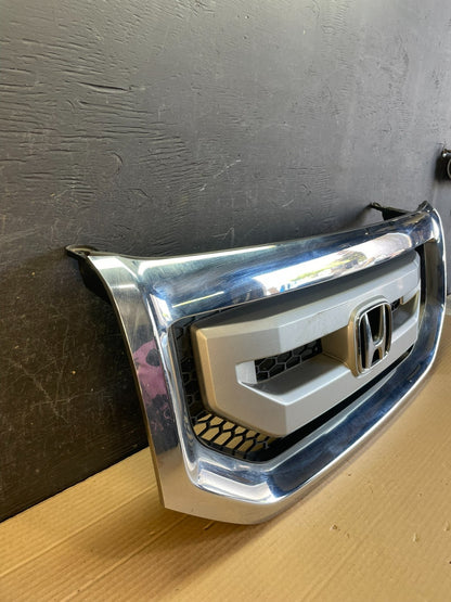 2009 to 2011 Honda Pilot Front Upper Grill Grille AE8657 DW2