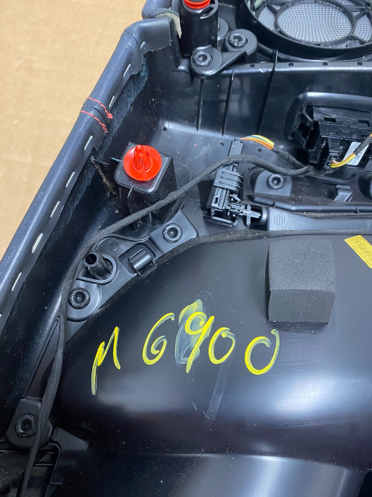 2015 to 2019 Bmw X6 X6M Rear Left Driver LH Side Door Panel Cover OEM M6900 DG9