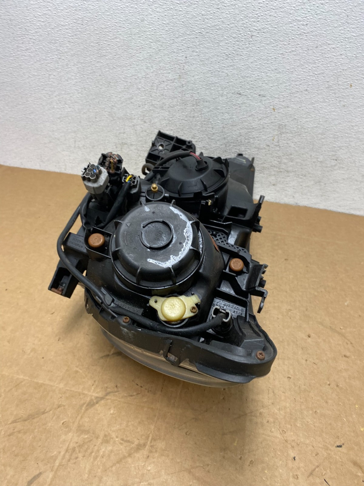 2011-2013 Mitsubishi Outlander Sport Right Passenger Xenon Headlight AD6299 DW8