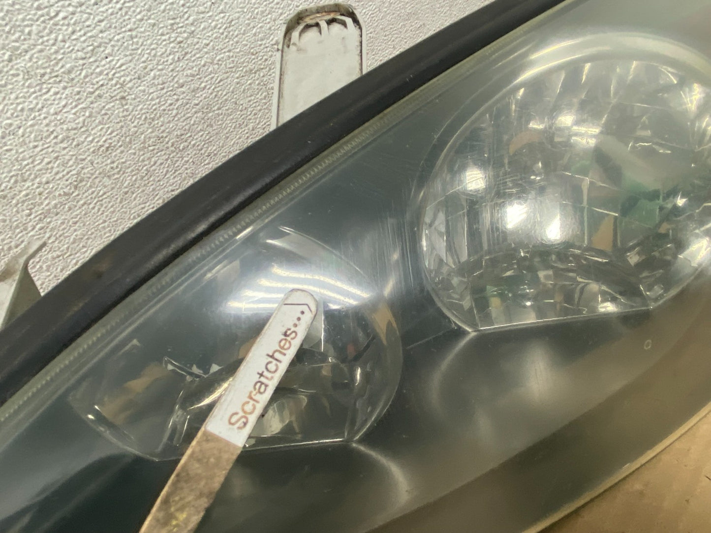 2002 2003 2004 Toyota Camry Left+Right Set Side Halogen Headlights AG8299 DW4
