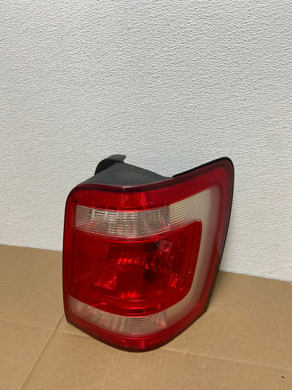 2008 to 2012 Ford Escape Right Passenger RH Side Tail Light AB8024 LK0