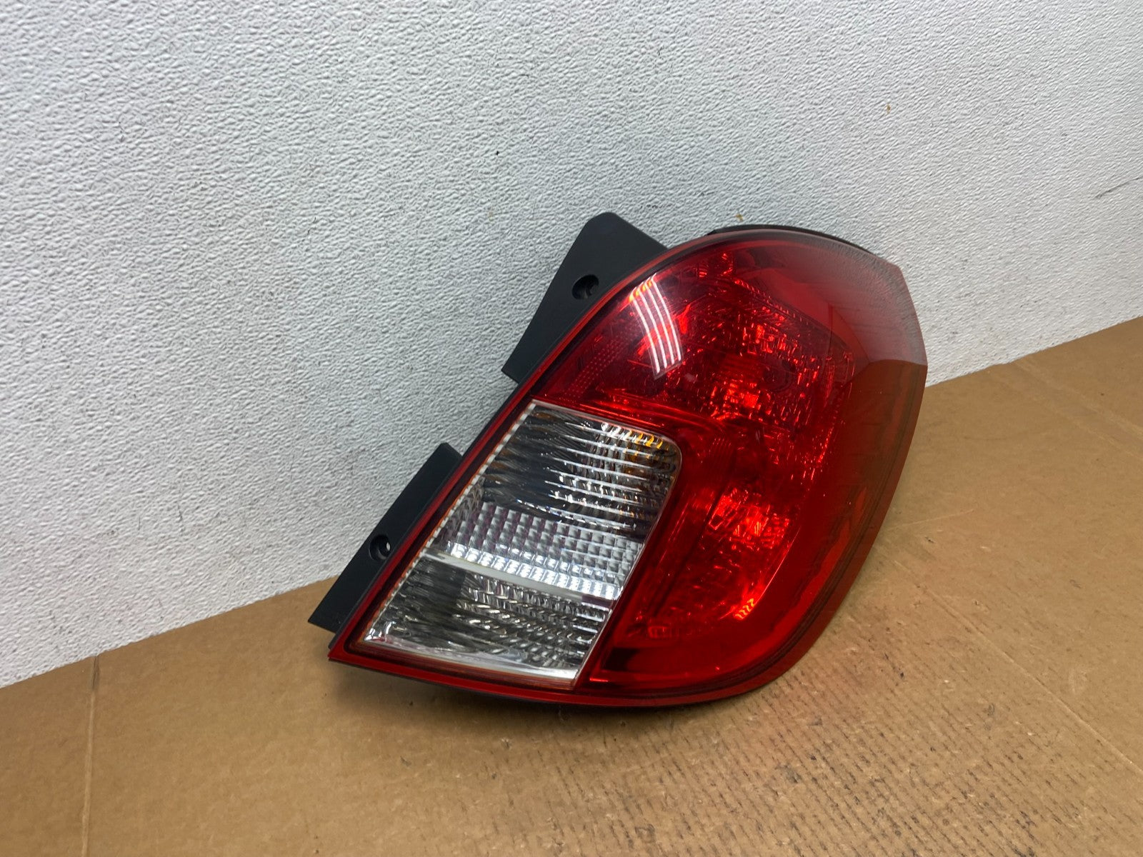 2013 to 2015 Chevrolet Capitva Right Passenger Rh Side Tail Light ae0482 DG2