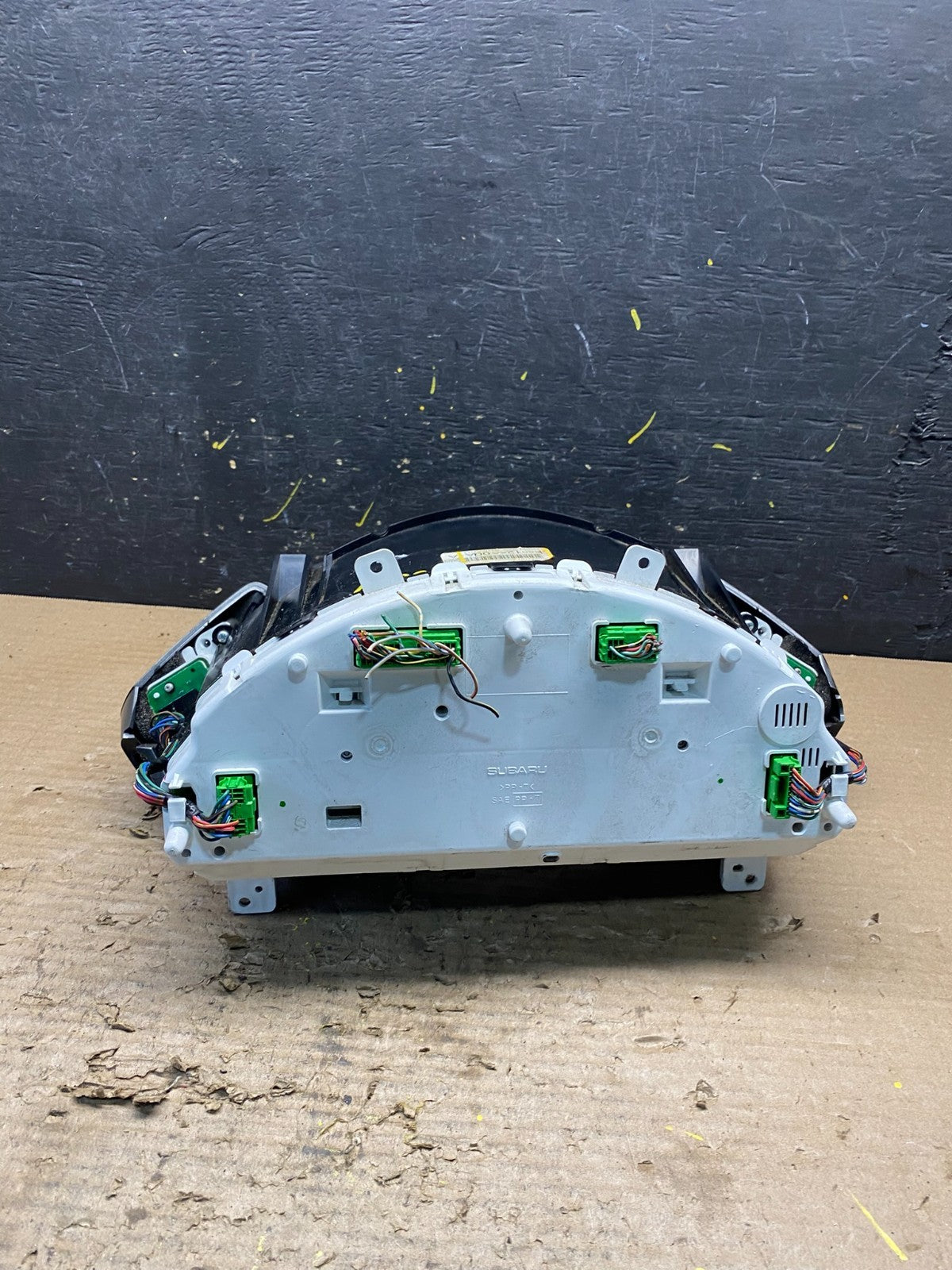 2008 to 2011 Subaru Tribeca Speedometer Instrument Cluster Gauges s6289 DG5