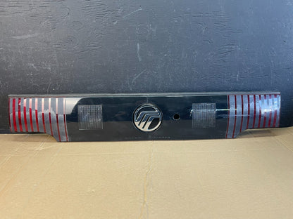 1992 1993 1994 Mercury Grand Marquis Trunk Lid Center Tail Light AC9679 DG0