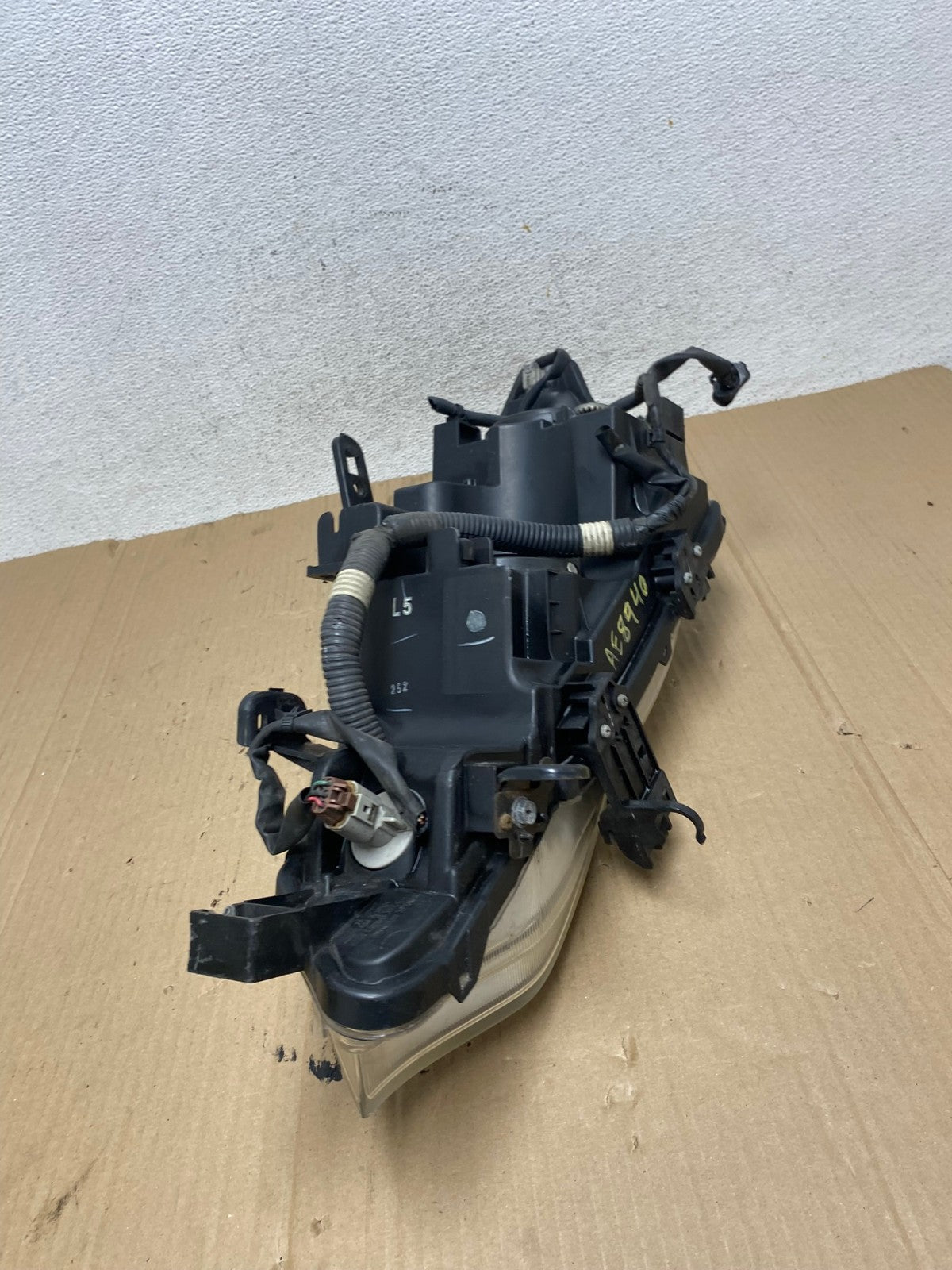 2011 to 2014 Nissan Murano Headlight Right Passenger Rh Halogen AE8940 LK8