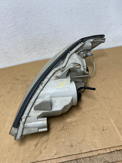 2002 to 2004 Toyota Camry Halogen Headlight Right Passenger Rh AC8619 DW6