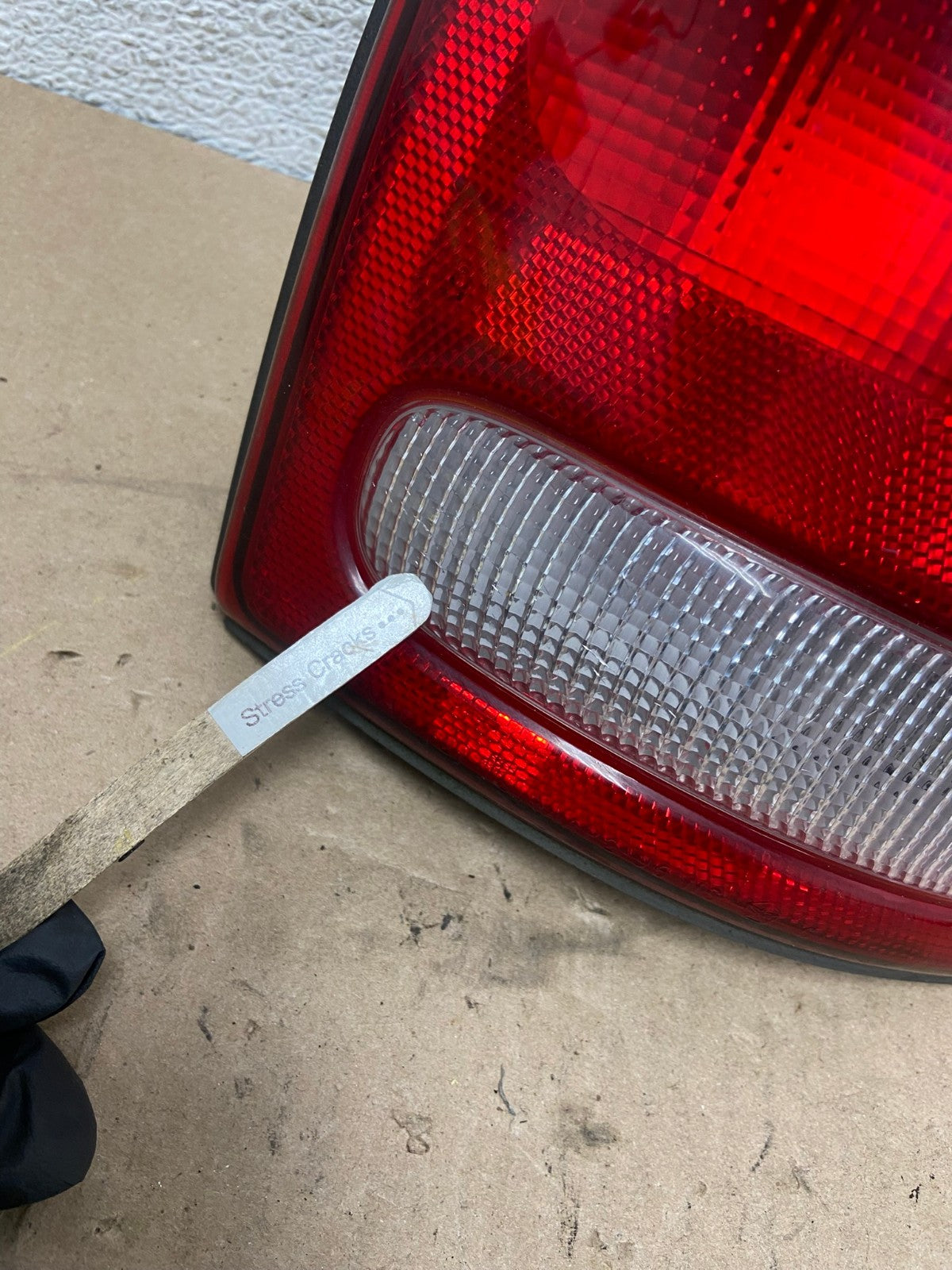 1998 to 2003 Dodge Durango Tail Light Right Passenger RH Side AG4839 LK5