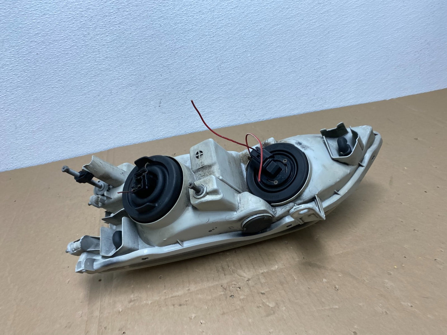 1997-2001 Lexus Es300 Right Passenger RH Headlight Halogen Oem AB6862 DW4