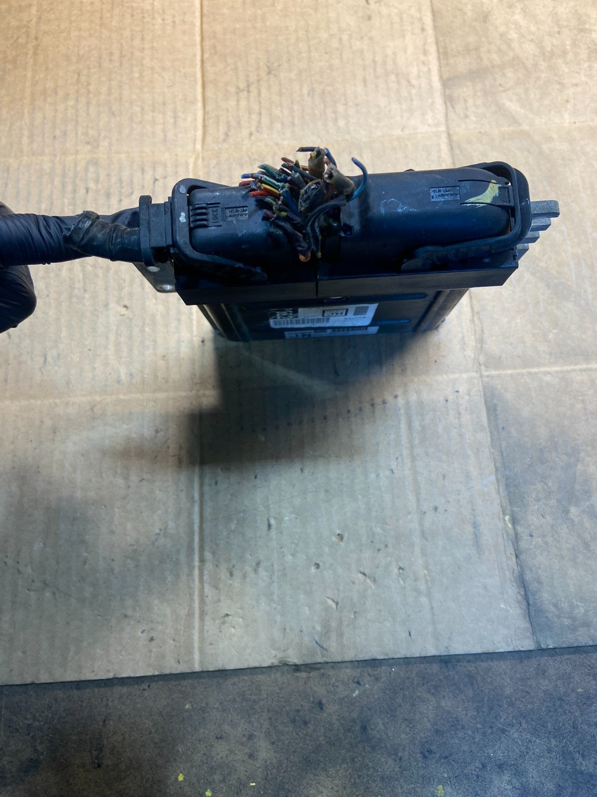 2004 Nissan Armada 5.6L Engine Control Unit ECU ECM Module Y3887 DG2