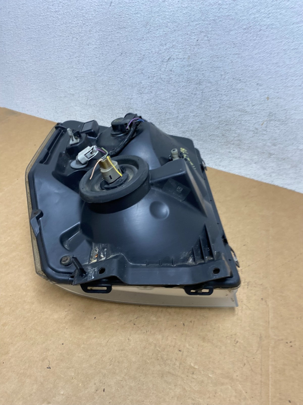 2008-2014 Ford Econoline E150 E250 E350 Left Driver LH Headlight AE2998 DW8