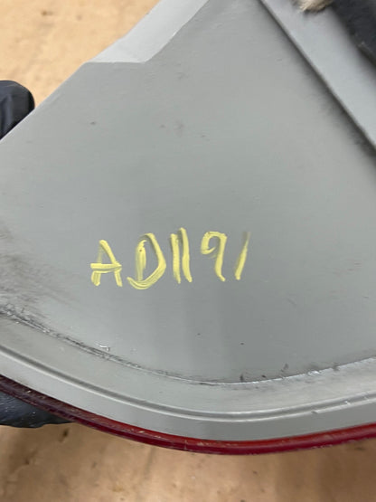 2004 2005 2006 BMW E53 X5 Left Driver Lh Side Tail Light AD1191 LK7