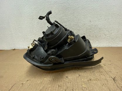 2003-2004 Kia Optima Right Passenger RH Side Headlight Halogen AG8076 DW4