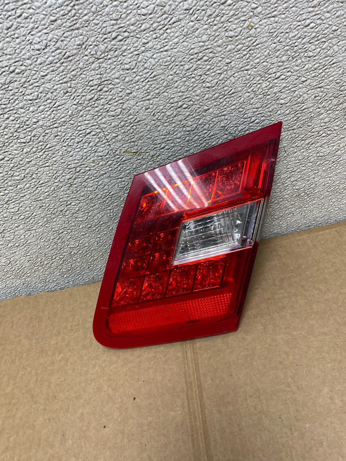 2010 to 2013 Mercedes E-Class Coupe Right Passenger Inner Tail Light V0933 DW0