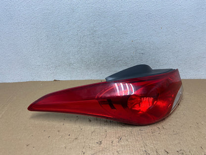 2011 2012 2013 Hyundai Elantra Sedan Left Driver Side Tail Light AF8373 DW2