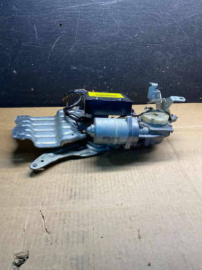 2006 Cadillac SRX Rear Gate Lid Motor Assembly W/ Auto Open Close  OEM AB3965 DG3