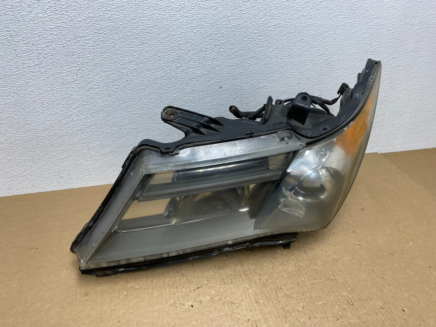 2007 2008 2009 Acura MDX Headlight Xenon HID Left Driver Lh Side TYC AC1351 DW2