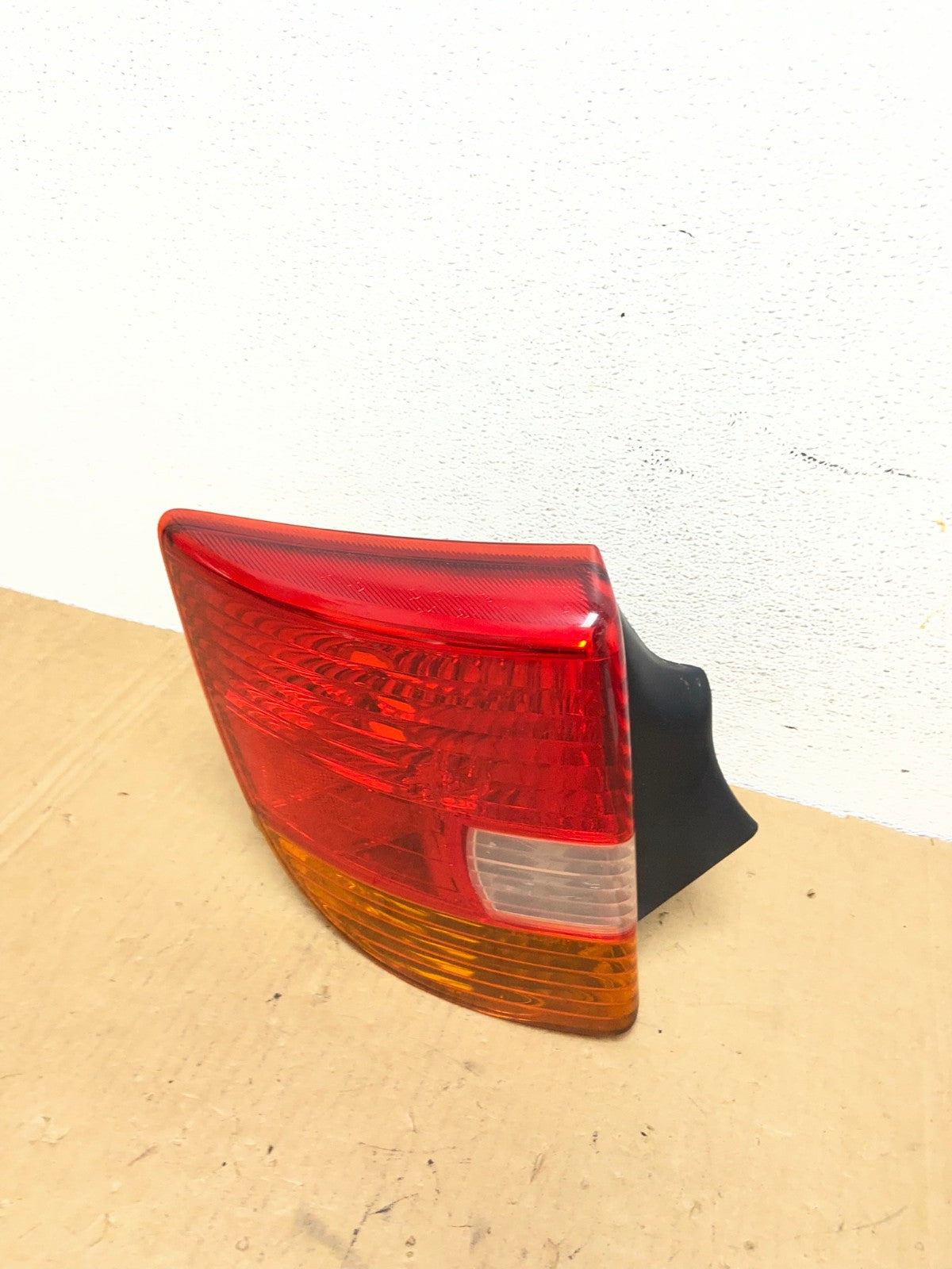 2000 to 2002 Toyota Celica Left Driver LH Side Tail light AD2839 LK0