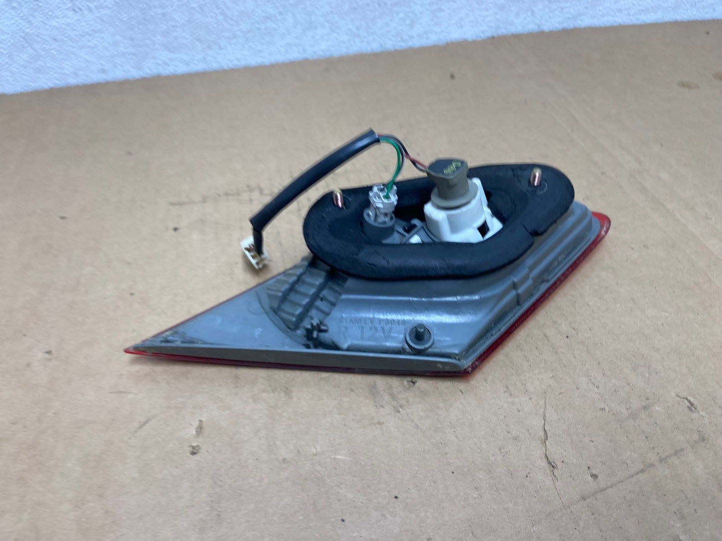 2008-2010 Toyota Avalon Right Passenger Side Tail Light Inner AD2612 LK6