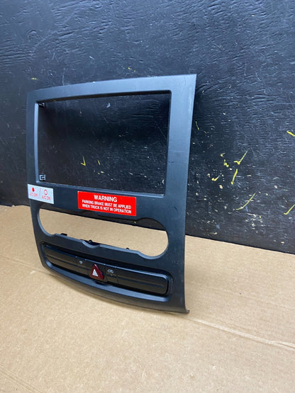 2007-2018 Mercedes Dodge Sprinter Center Console Radio Instrument Panel w6425 DG1