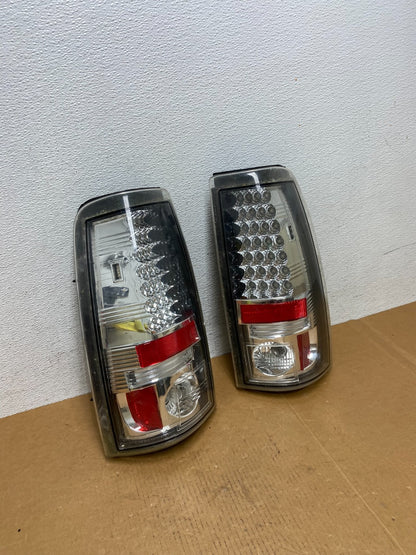 1999-2002 Chevrolet Silverado 1500 Left+Right Set Side Tail lights ad9085 DG2