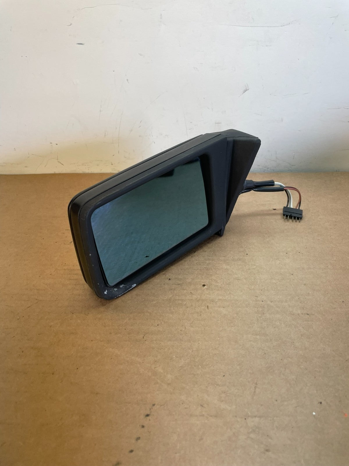 1985 to 1995 Mercedes E Class W124 Left Driver LH View Door Mirror af8645 DG2