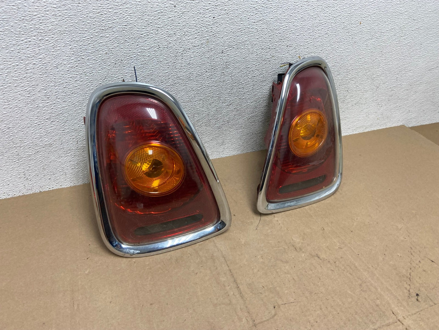 2007 2008 2009 2010 Mini Cooper R56 Left+Right Tail Lights AE6725 LK2