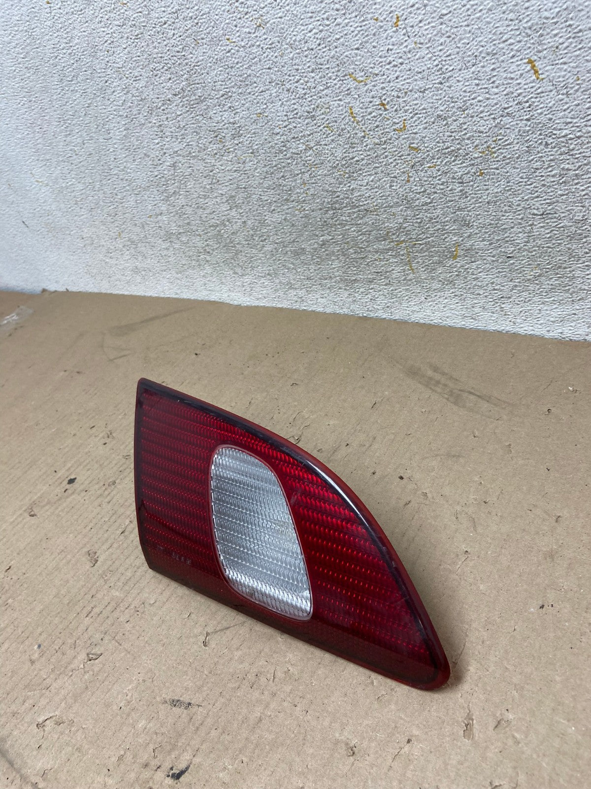 1998-2000 Toyota Corolla Left Driver LH Side Inner Tail light AH6819 LK1