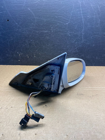 2000 to 2003 Mercedes CLK 320 430 Passenger Right Side View Mirror af8862 DG10