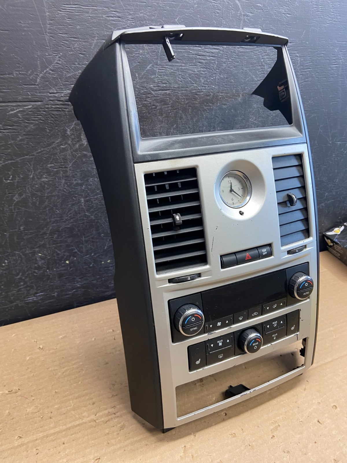 2008 2010 Chrysler Town Country Ac Heater Climate Control Temperature AG0303 DG2