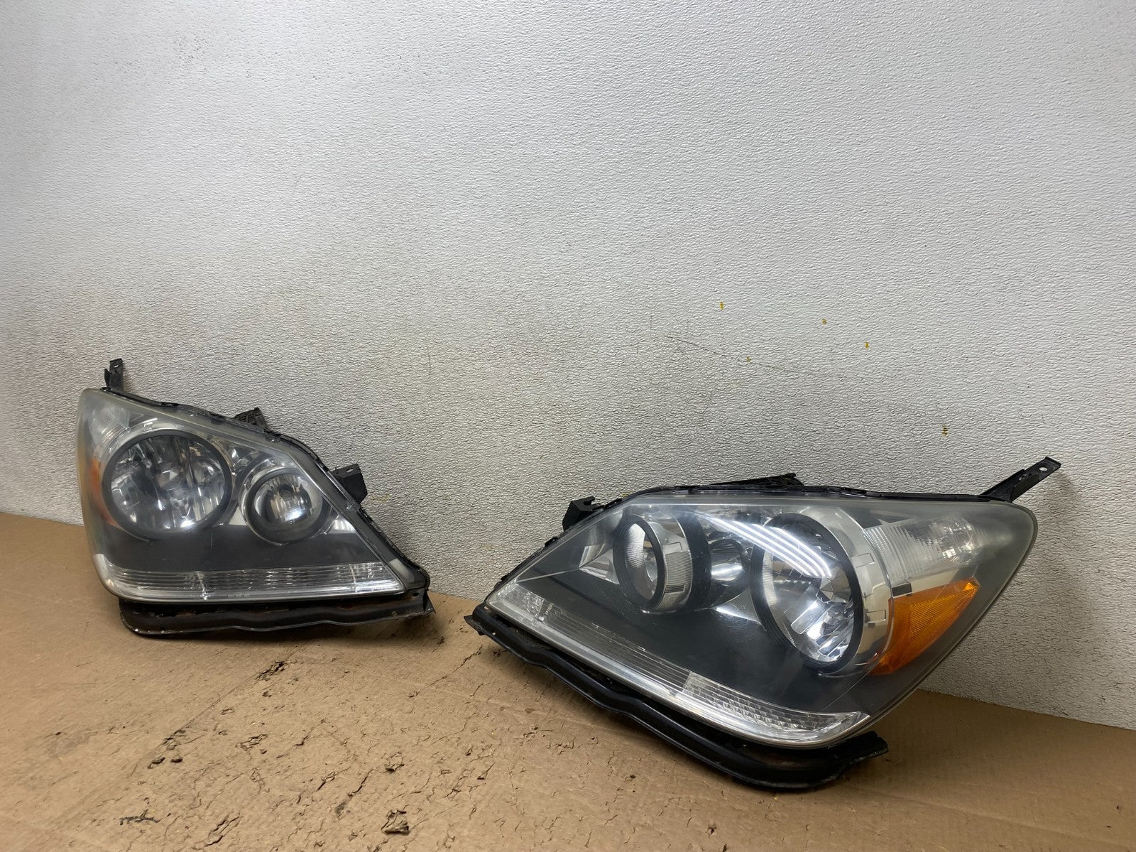 2005 2006 2007 Honda Odyssey Left+Right Set Halogen Headlights W3548 DW1