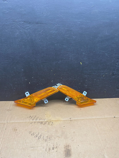2008 2009 2010 Porsche Cayenne Left+Right Set Marker Orange Turn Light O1304 DG0