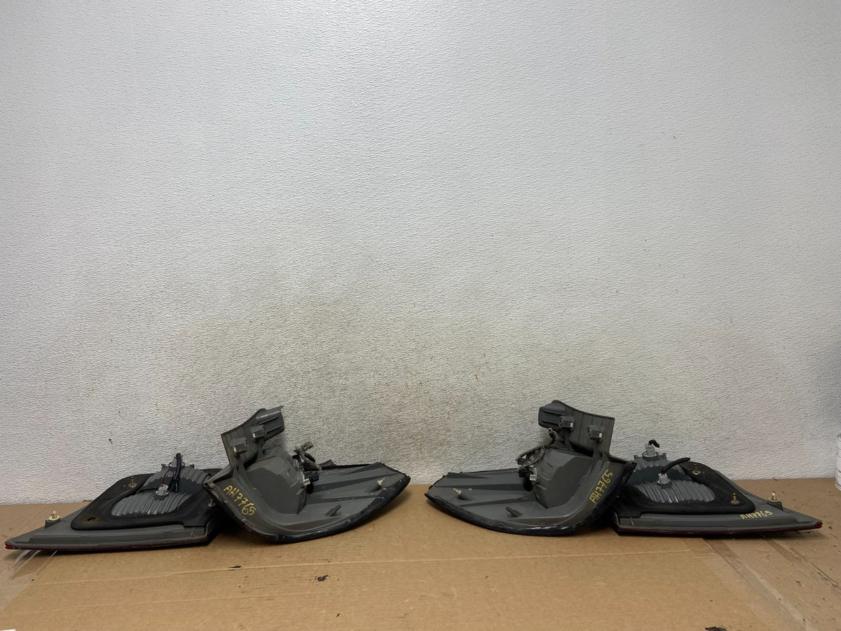 2005 2006 2007 Honda Odyssey Left+Right Side Tail Lights AH7765 DW8