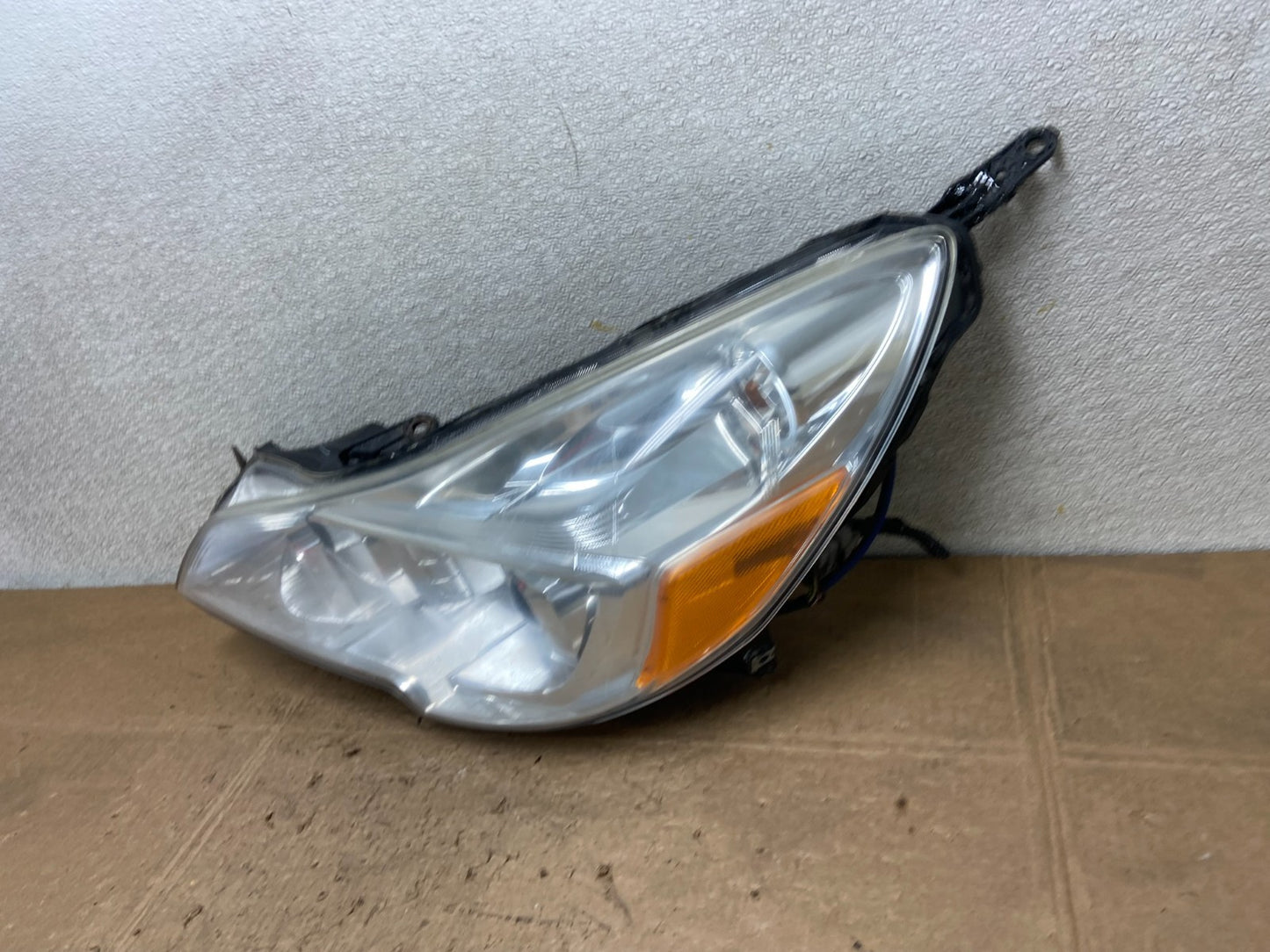 2013 2014 Subaru Legacy Outback Left Driver Halogen Headlight Y6941 DW1