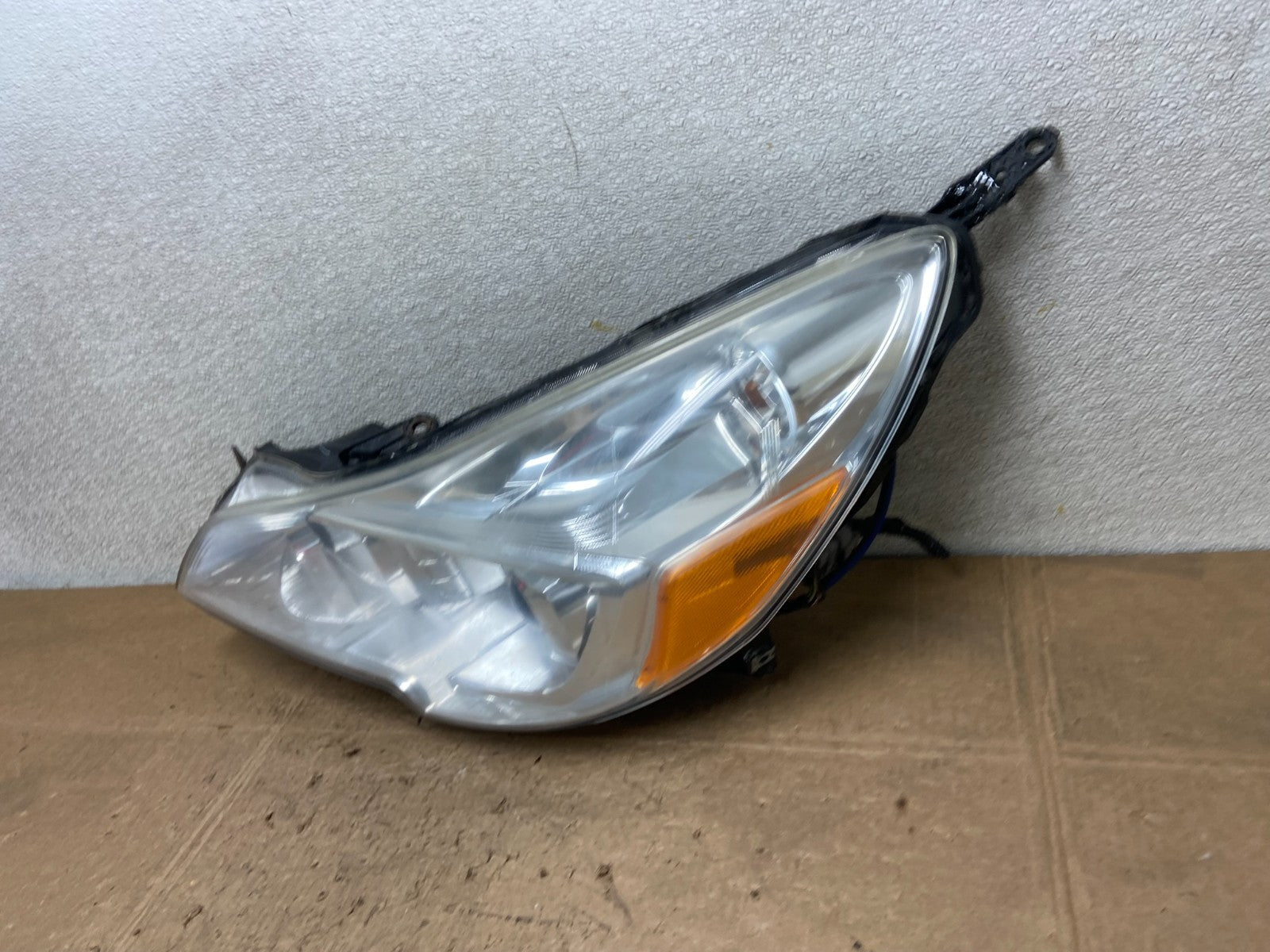 2013 2014 Subaru Legacy Outback Left Driver Halogen Headlight Y6941 DW1