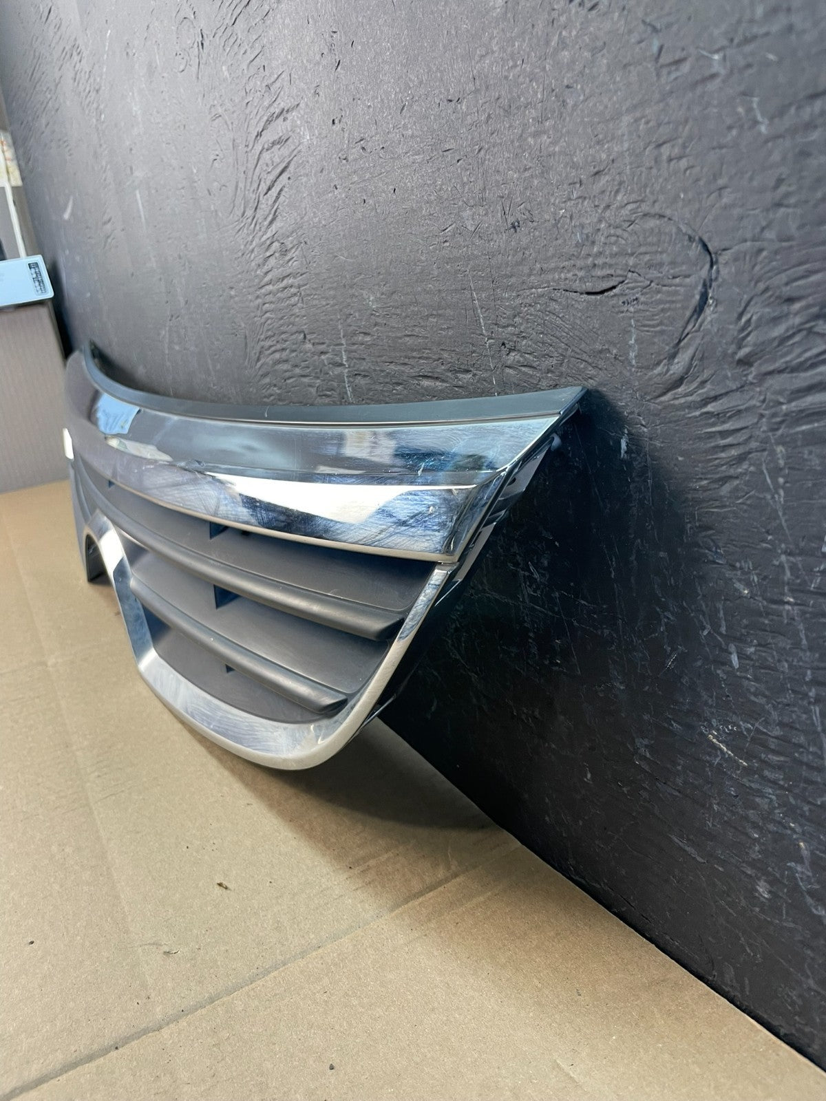 2007 to 2011 Hyundai Veracruz Chrome Grille Grill ac2190 DG1