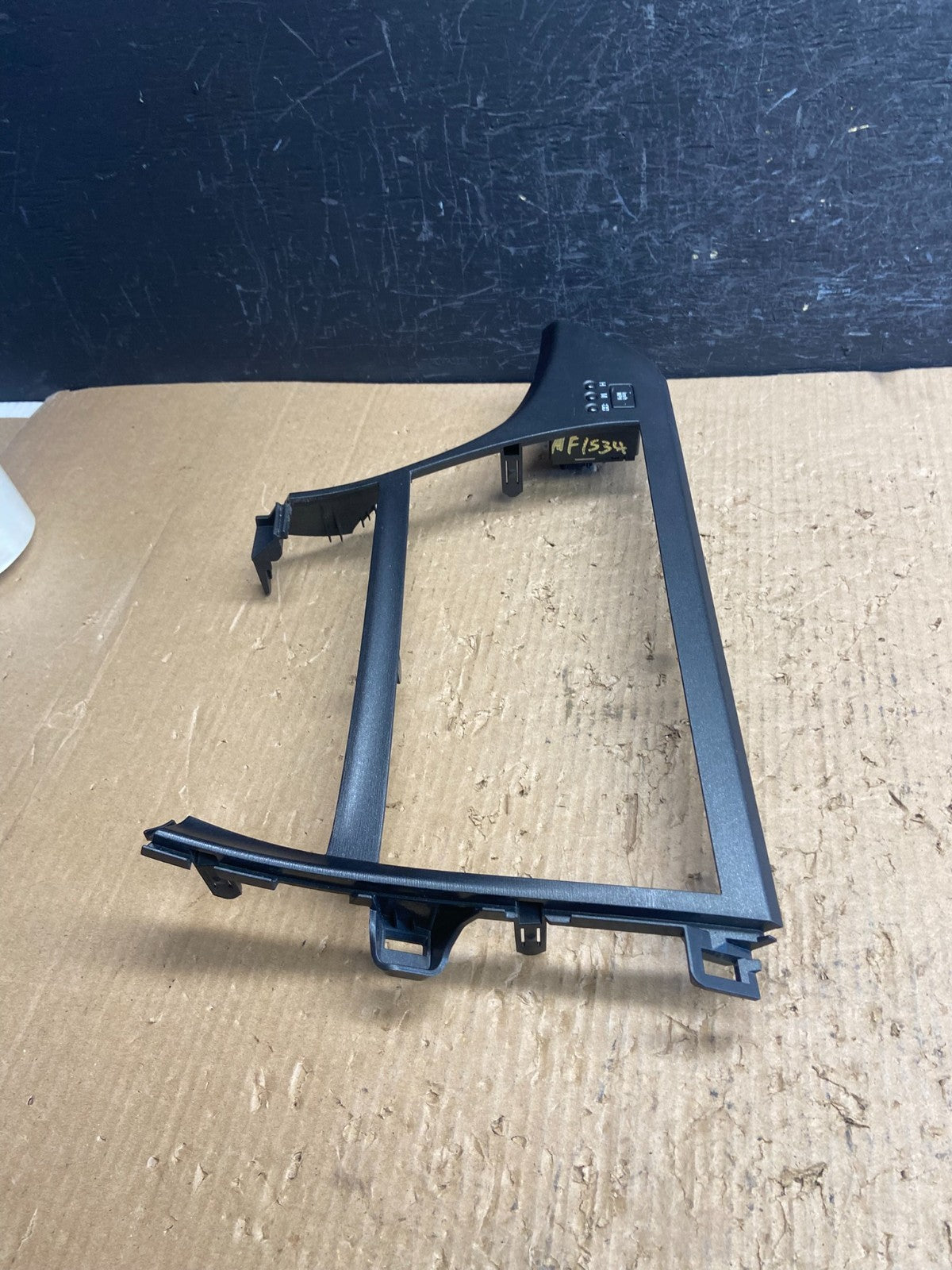2010 to 2015 Toyota Prius Radio CD Player Screen Bezel Trim af1534 DG2