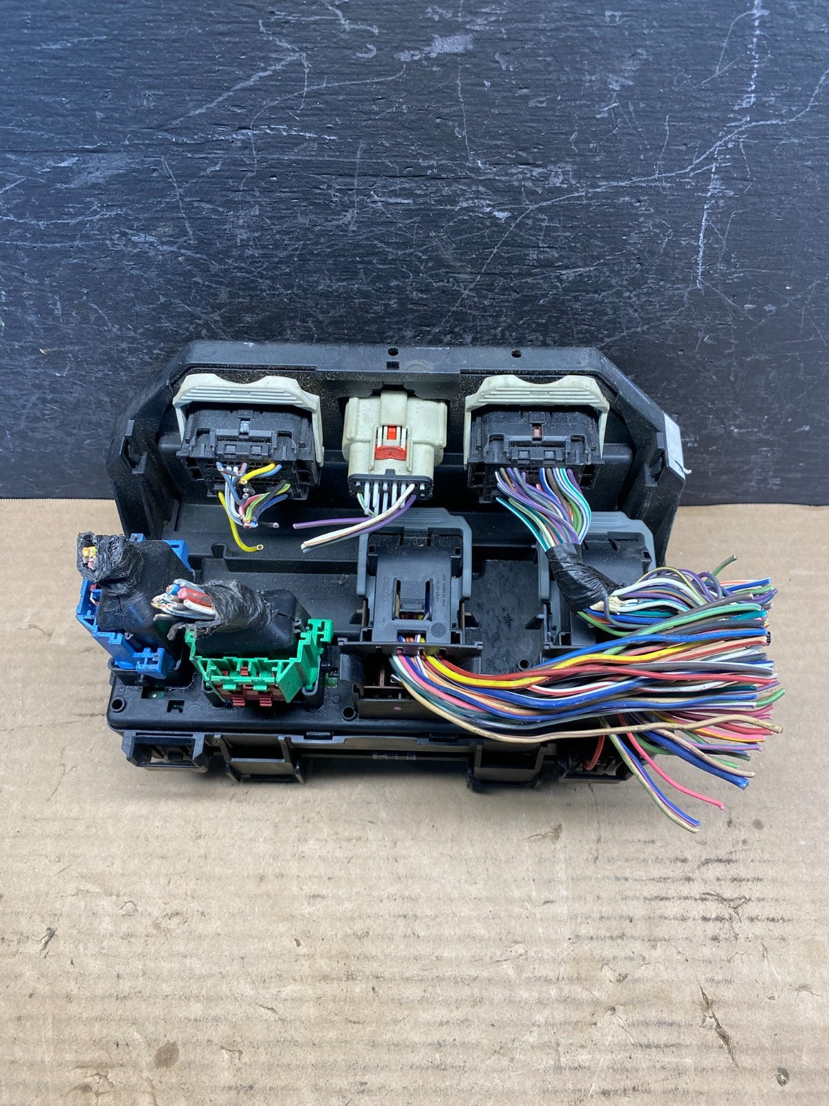 2008 2009 Liberty Nitro TIPM Power Integrated Fuse Box Module AE0182 DG0