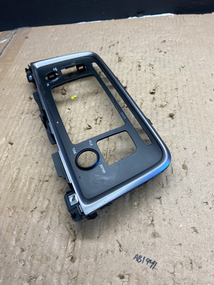 2016 to 2018 Kia Optima Front  Dash Radio Bezel Trim Air Vent OEM AB5716 DG2
