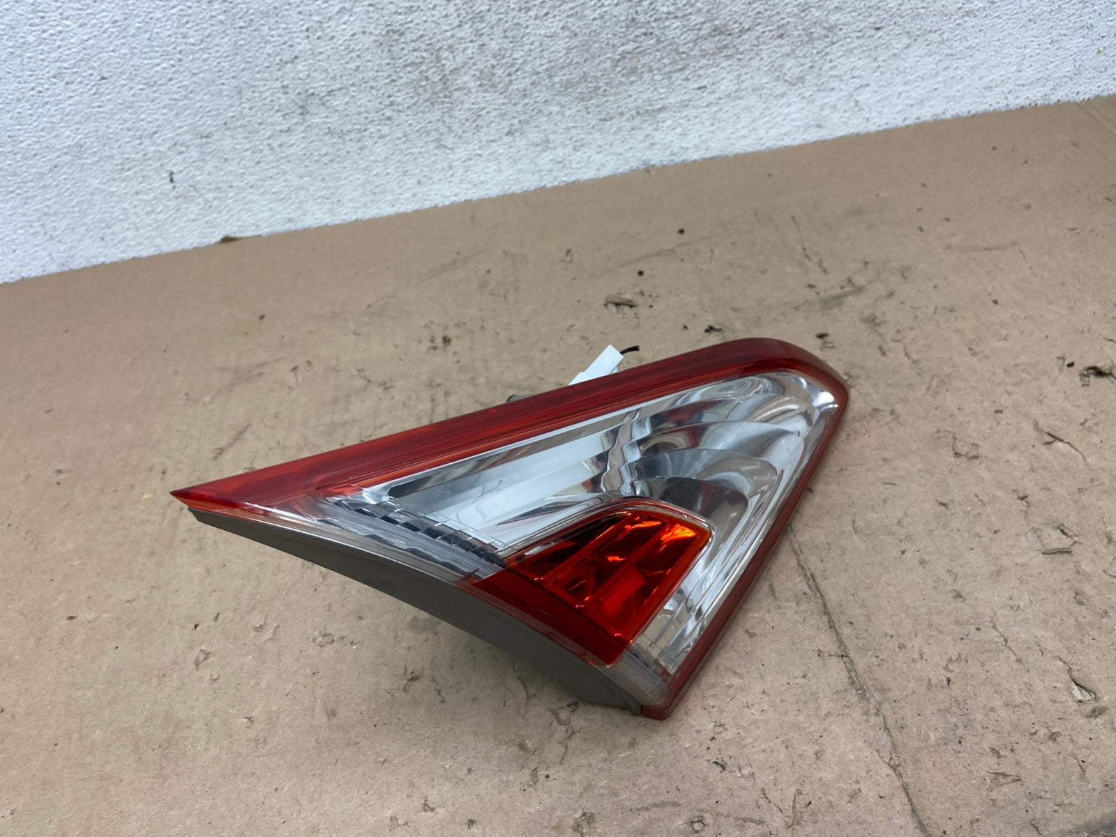 2011-2014 Nissan Murano Left Driver Lh Side Inner Tail Light AG5669 LK2
