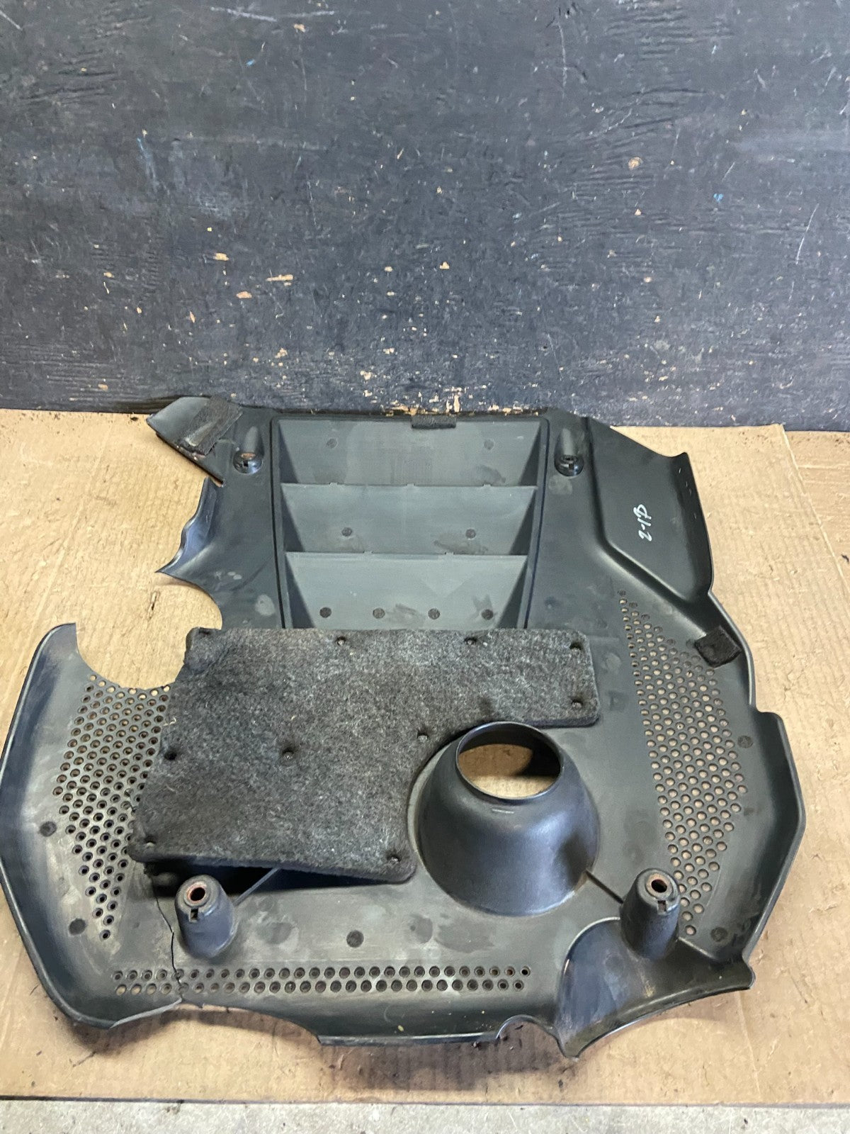 2006 to 2010 Hyundai Azera V6 Engine Motor Shield Cover OEM Q5924  DG5