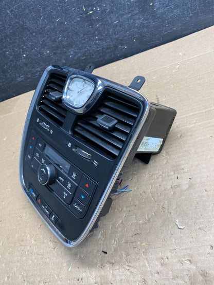 2011-2016 Dodge Grand Caravan Temperature Climate Control AC Heater AG6225 DG2