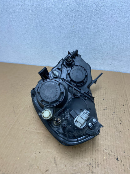 2008-2012 Kia Sedona Right Passenger RH Side Headlight Halogen DEPO AC7783 DW7
