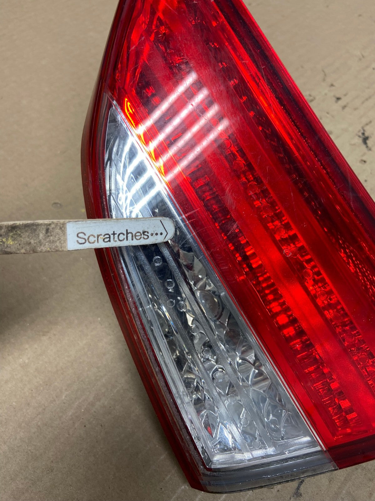 2011 2012 2013 Hyundai Elantra Inner Tail Light Right Passenger AF5988 LK3