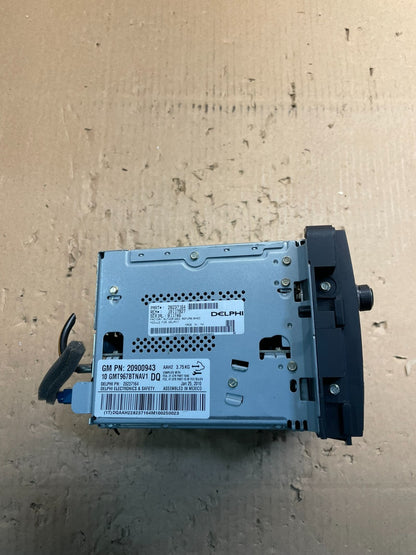 2010 to 2012 Buick Enclave Radio Stereo CD Player Screen Display U1490 DG3
