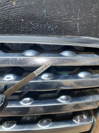 2003 2004 2005 Infiniti FX35 Grill Grille W/ Emblem Oem N3290 DG7